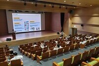 롯데중앙연구소 임직원, 신생아 수면 조끼 만들기 봉사활동 진행